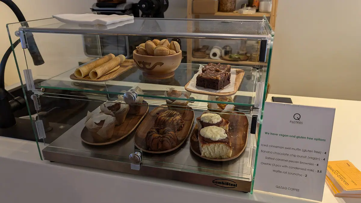 Roni's Bagel Bakery & Cafe – bakery & café in Hampstead, London